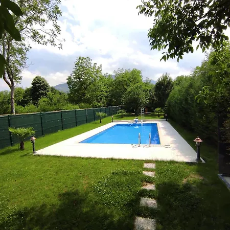 Dues Bahcesi Villa