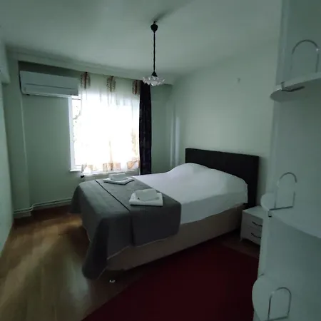 Villa Dues Bahcesi