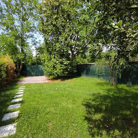 Dues Bahcesi Villa